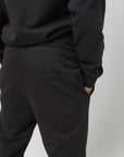 BLACK SWEATPANTS